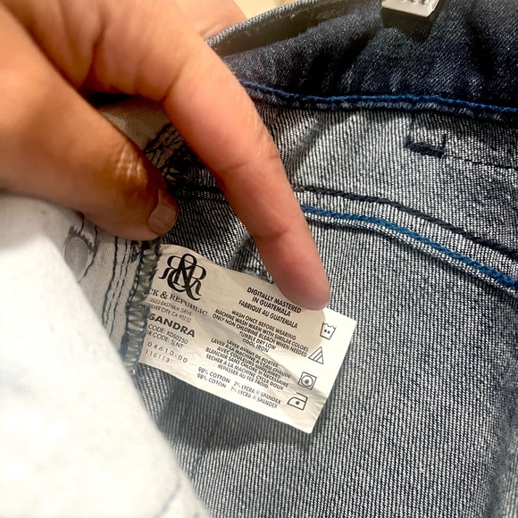 Rock & Republic d Kassandra style dark wash jeans - Picture 8 of 8